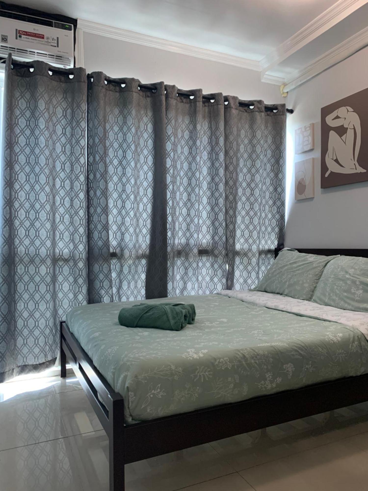Spacious 2-Bedroom Condo,Wifi,Netflix,Free Parking Кагаян де Оро Екстериор снимка